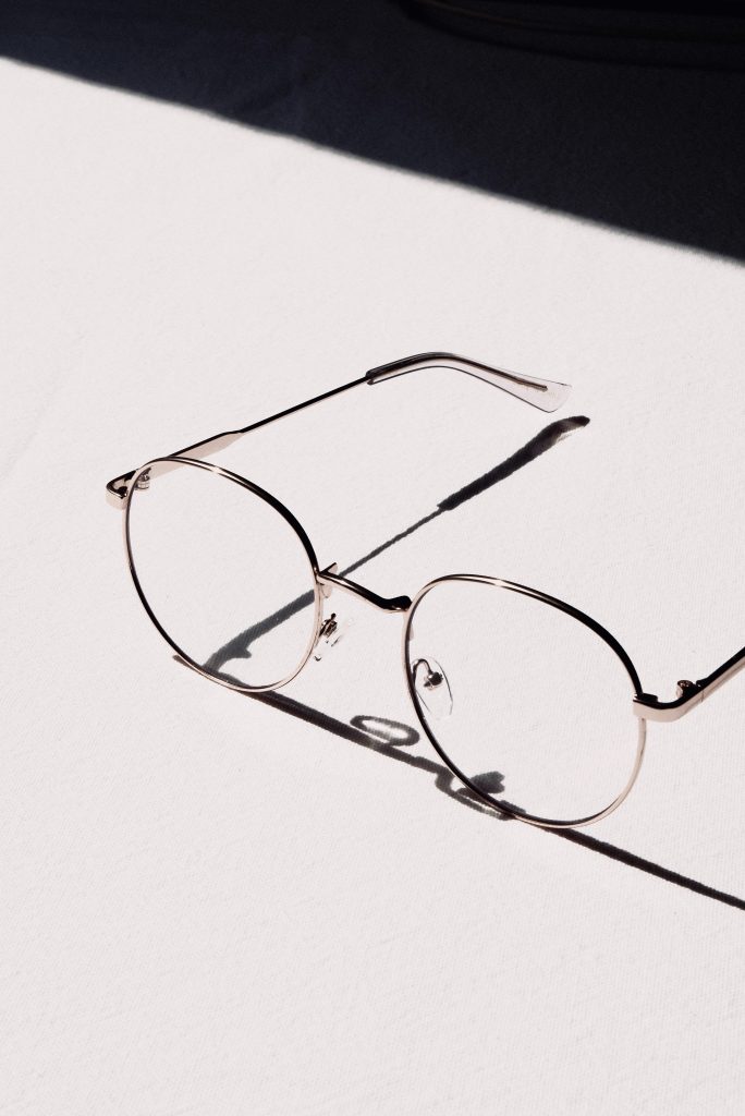 Bruninx Design Optics brillenwinkel in Hasselt met specialisatie in myopiebehandeling voor jongeren